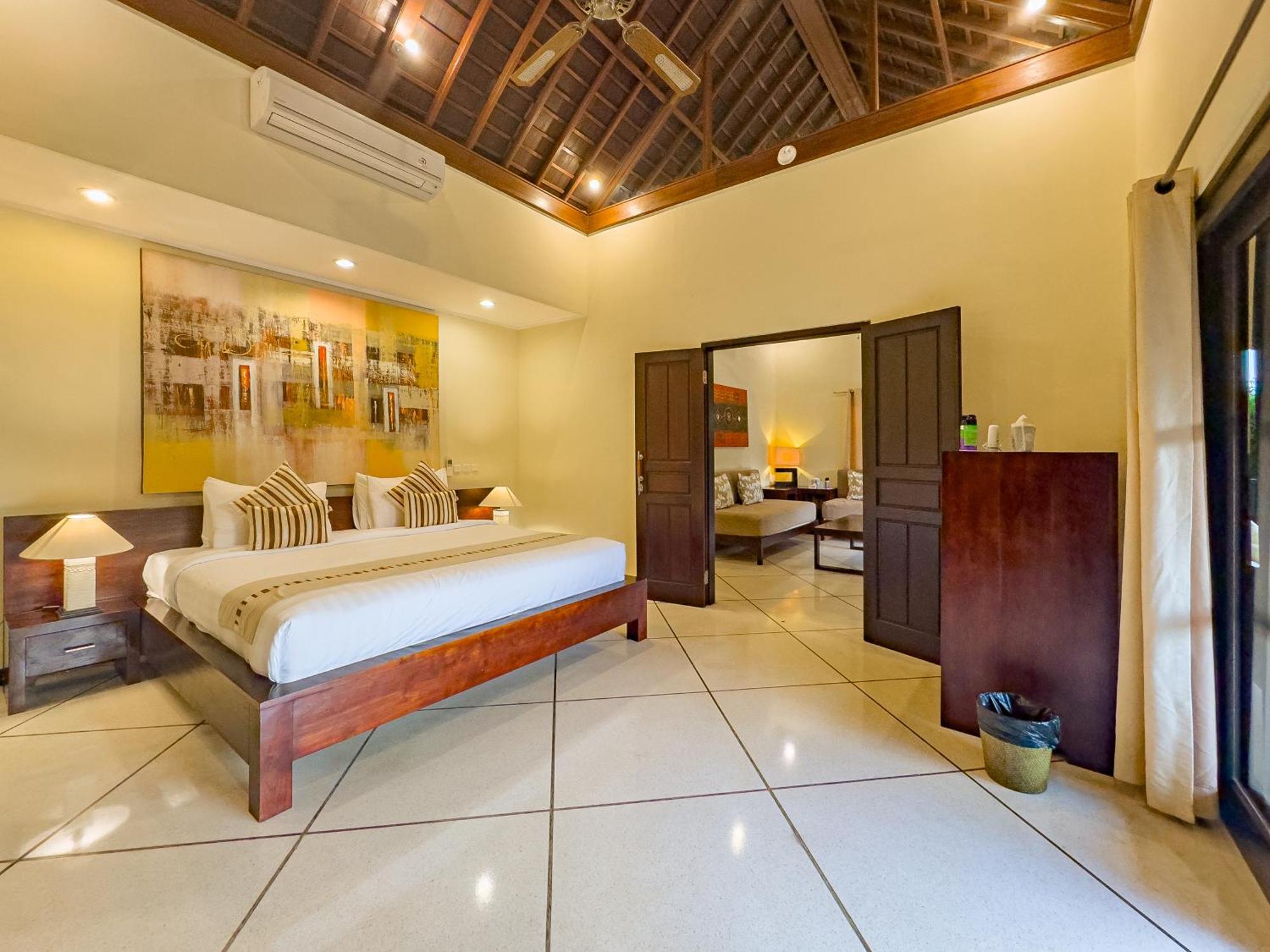 Villa Bugis Abimanyu Seminyak Oda fotoğraf