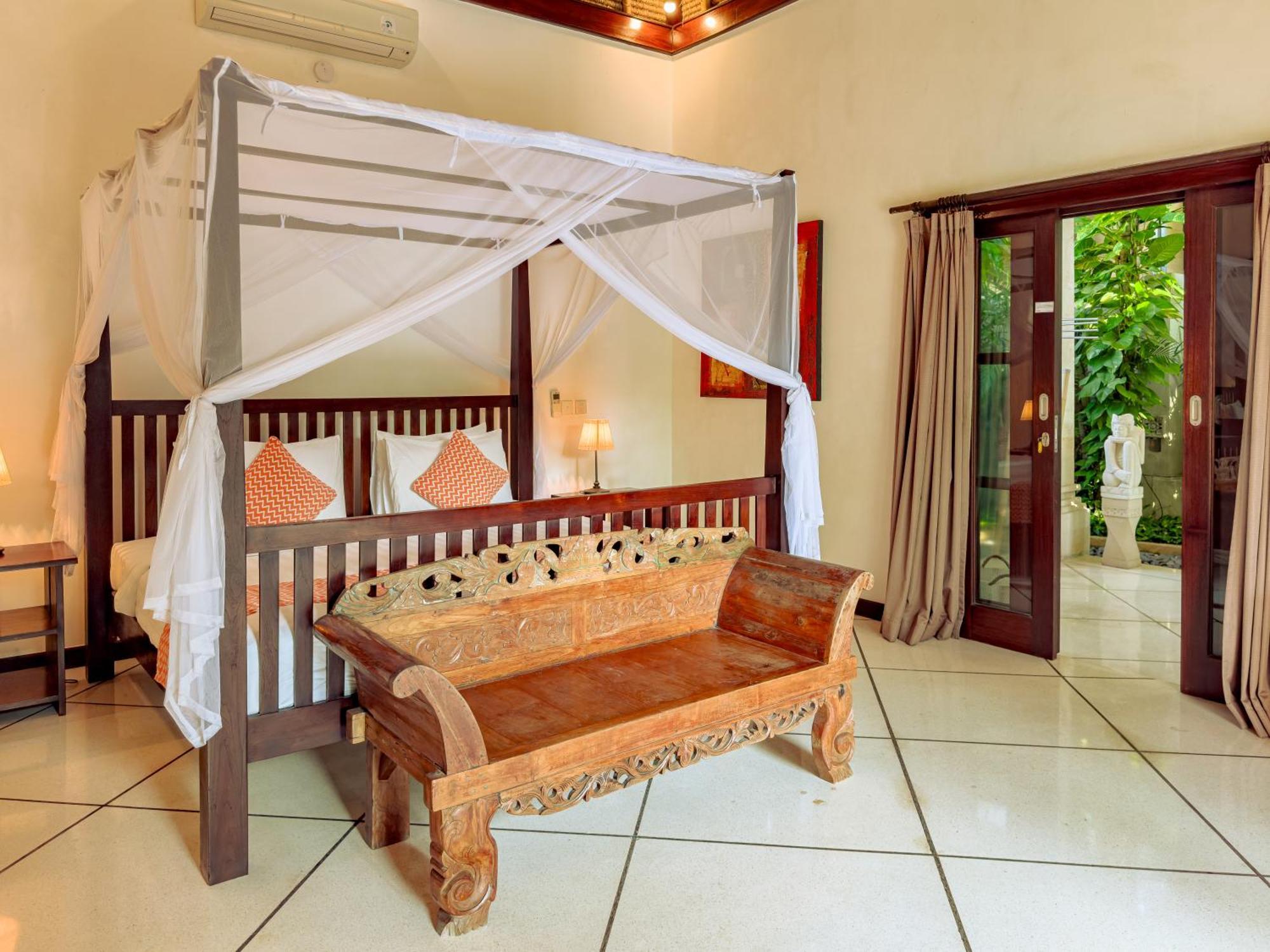 Villa Bugis Abimanyu Seminyak Oda fotoğraf