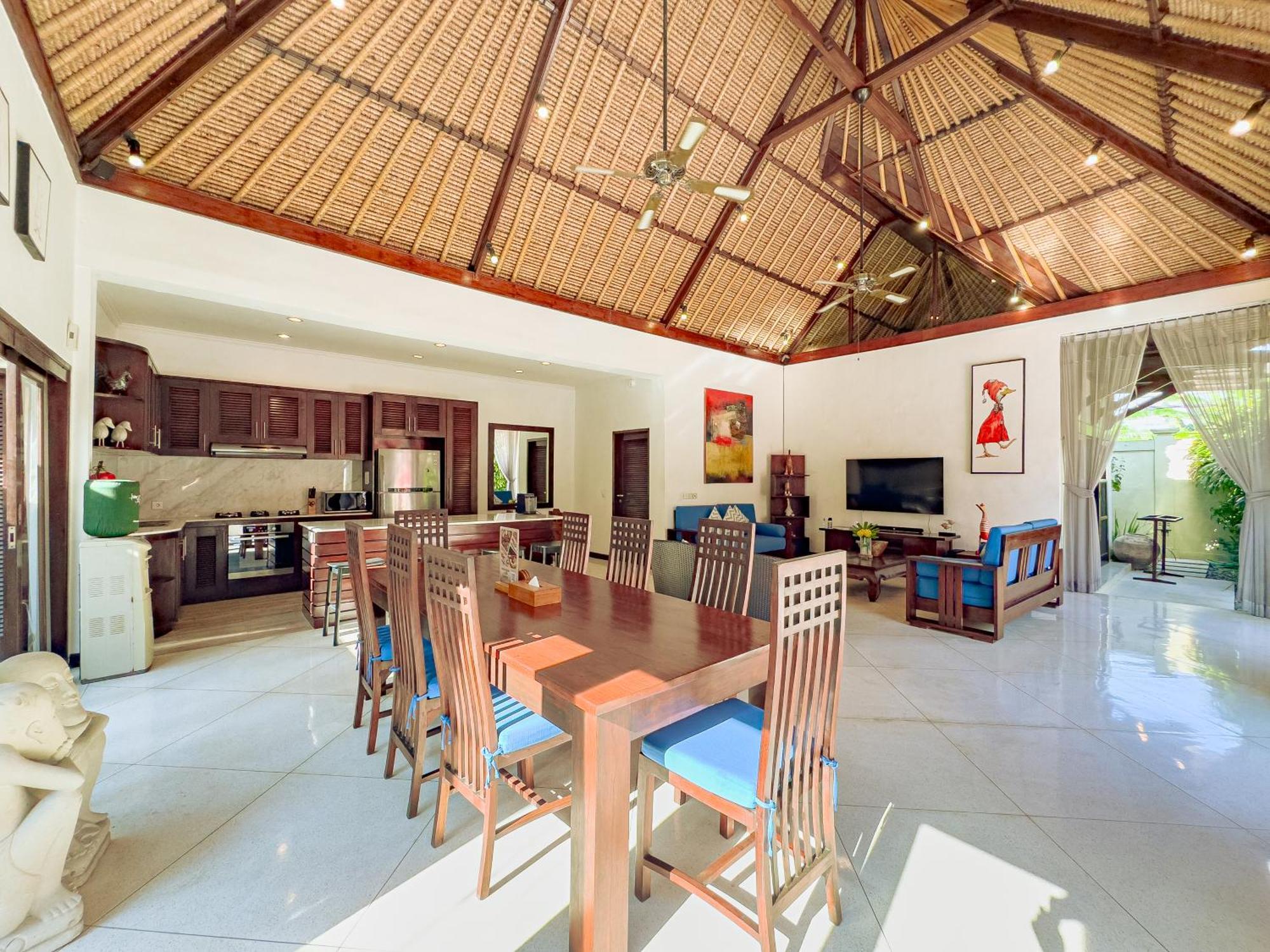 Villa Bugis Abimanyu Seminyak Oda fotoğraf