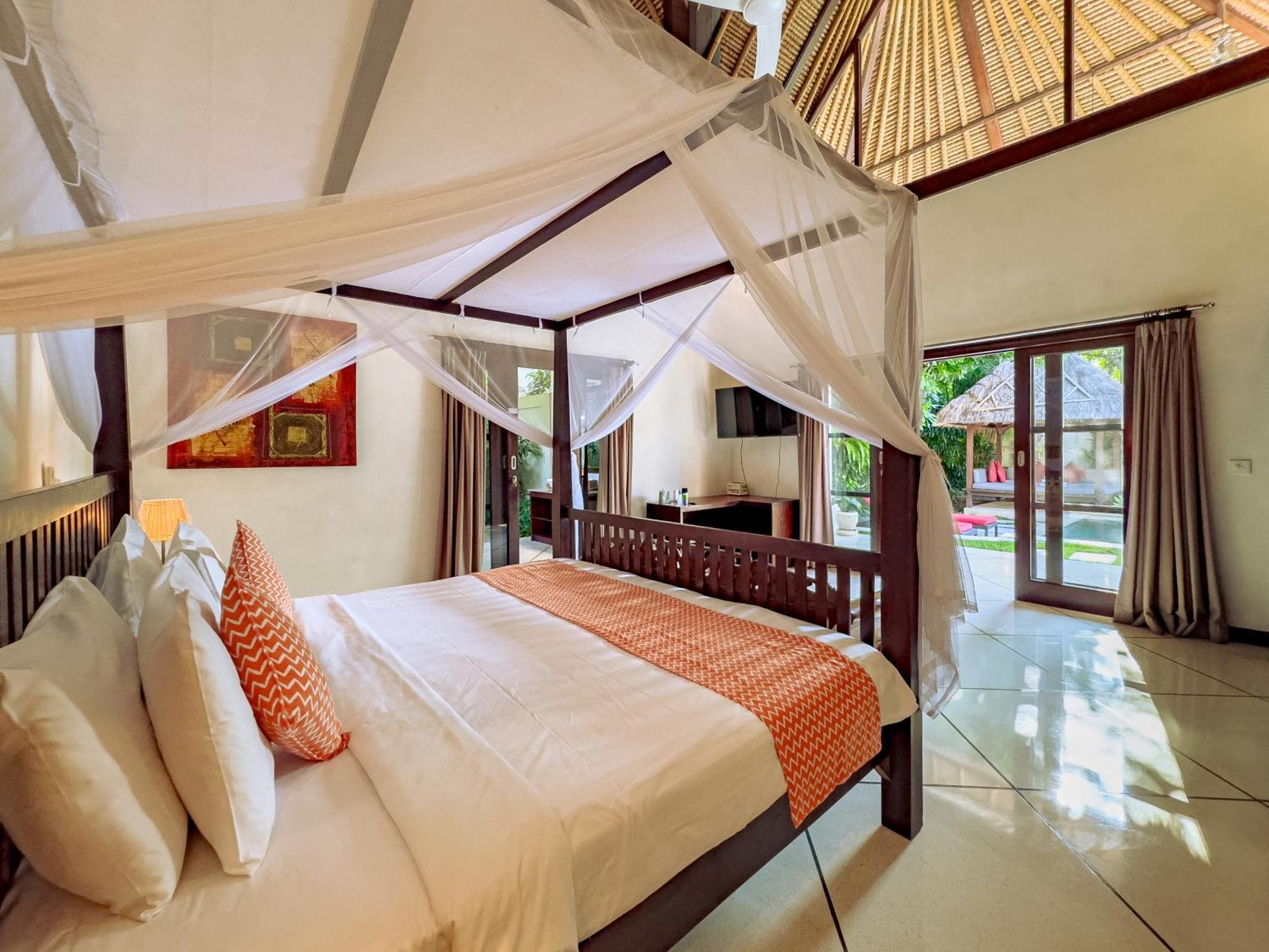 Villa Bugis Abimanyu Seminyak Oda fotoğraf