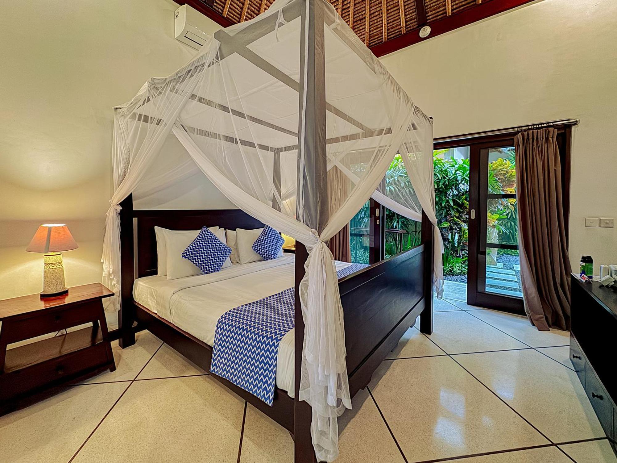 Villa Bugis Abimanyu Seminyak Oda fotoğraf
